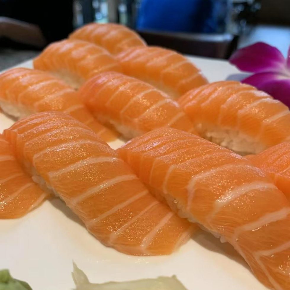 Sushi bar seating